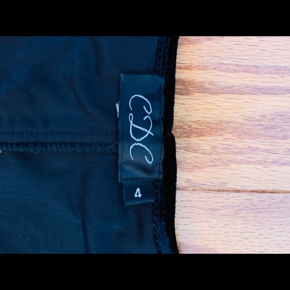 Vintage Velvet Little Black Dress - Picture 2 of 3